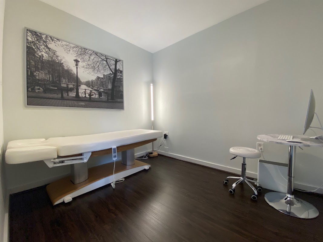 BalanceMD exam room — where root-cause clinical conversations happen